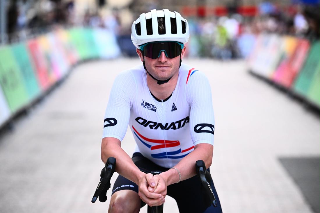 Callum Laborde in Ornata race kit on the start line